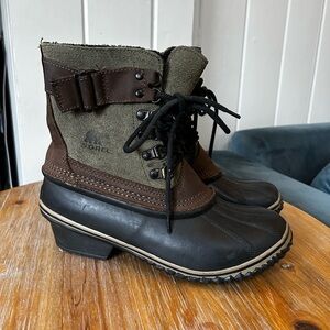 Sorel Women's Fancy Lace II Sz 7 Peat/Black